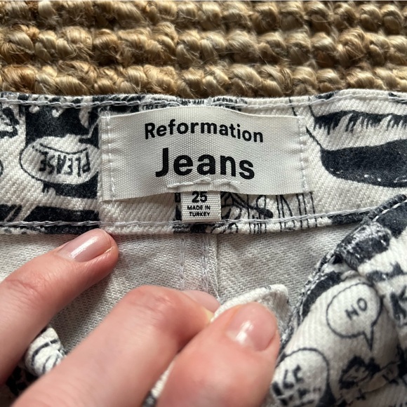 Reformation Newsprint Jeans - Picture 8 of 12